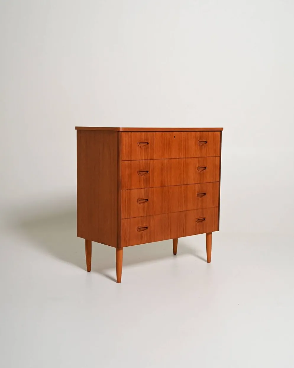 Commode en teck suédois, années 1950