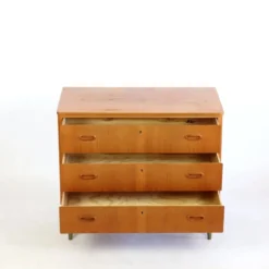 Commode en teck trois tiroirs