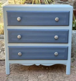 Commode, esprit bord de mer, chic et joyeux, vintage, années 50 / 60
