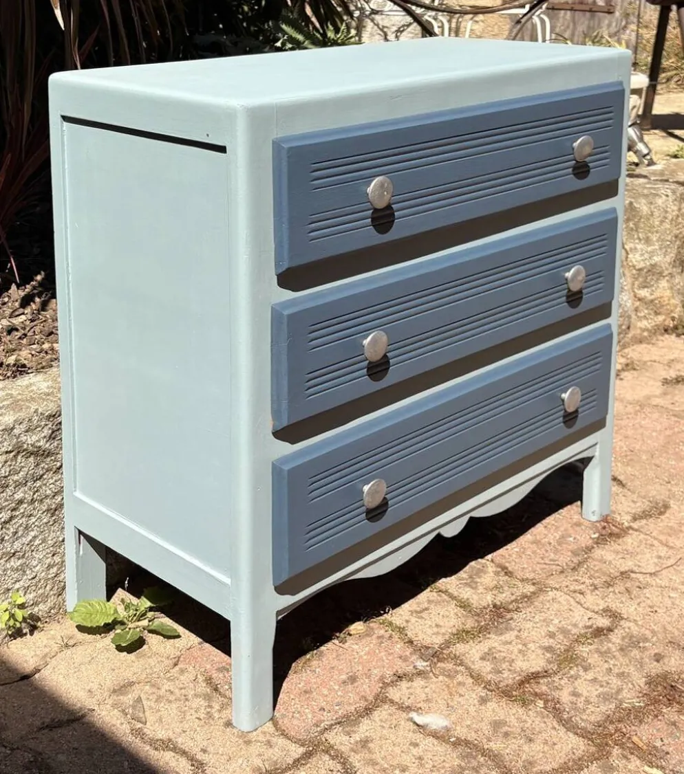 Commode, esprit bord de mer, chic et joyeux, vintage, années 50 / 60