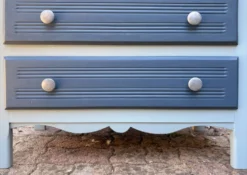 Commode, esprit bord de mer, chic et joyeux, vintage, années 50 / 60