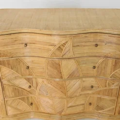Commode « feuilles » en rotin