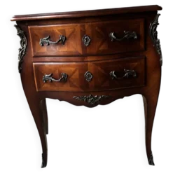 Commode galbée