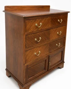 Commode Géorgienne chippendale XIXème