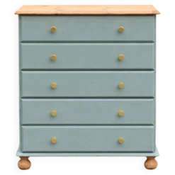 Commode haute en pin rénovée – 5 tiroirs – vert sauge, bois naturel