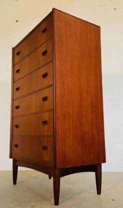 Commode haute en teck danois vintage des années 1960