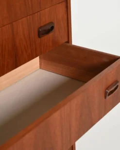 Commode haute en teck et chêne scandinave, années 1960
