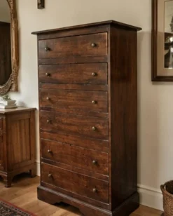 Commode haute à sept tiroirs en hêtre, années 1970