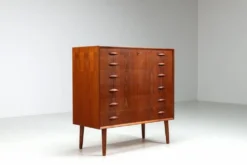 Commode Johannes Sorth en teck Nexo Mobelfabrik Danemark 1960