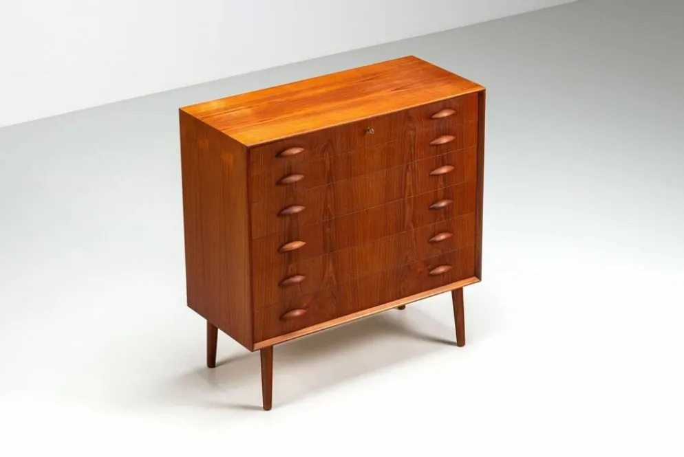 Commode Johannes Sorth en teck Nexo Mobelfabrik Danemark 1960