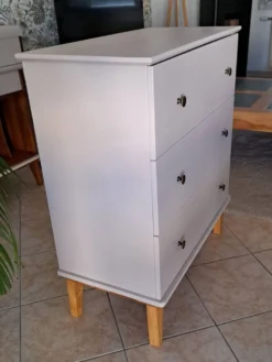 Commode khol