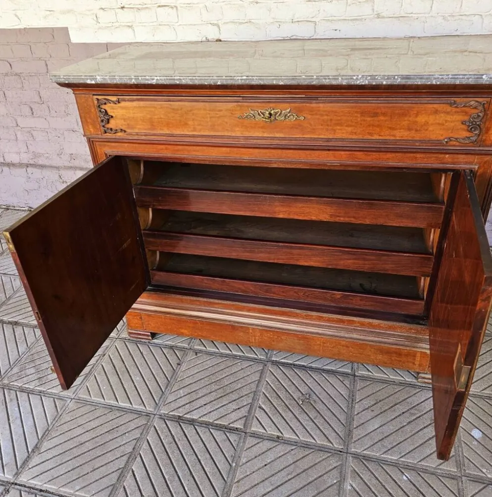 Commode à l'anglaise