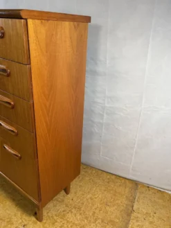 Commode large en teck rétro vintage des années 60 par GPlan danois.