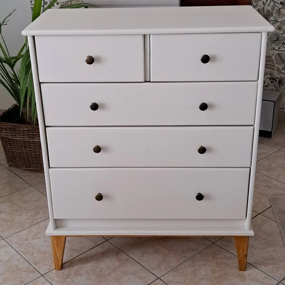 Commode lin
