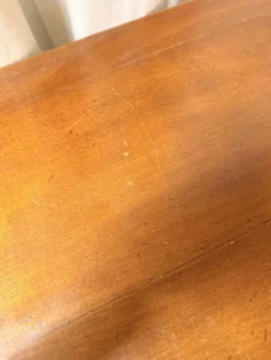 Commode Louis-Philippe en merisier – 4 tiroirs