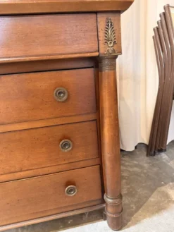 Commode Louis-Philippe en merisier – 4 tiroirs