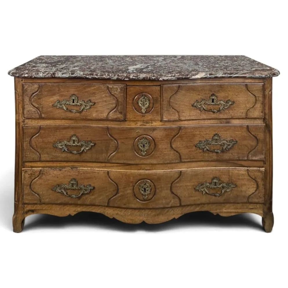 Commode Louis XV galbée en noyer dessus marbre XVIIIe
