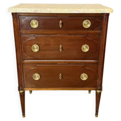 Commode Louis XVI en Acajou estampillé Mailfert
