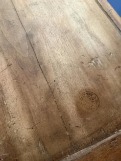 Commode Louis XVI en Acajou estampillé Mailfert