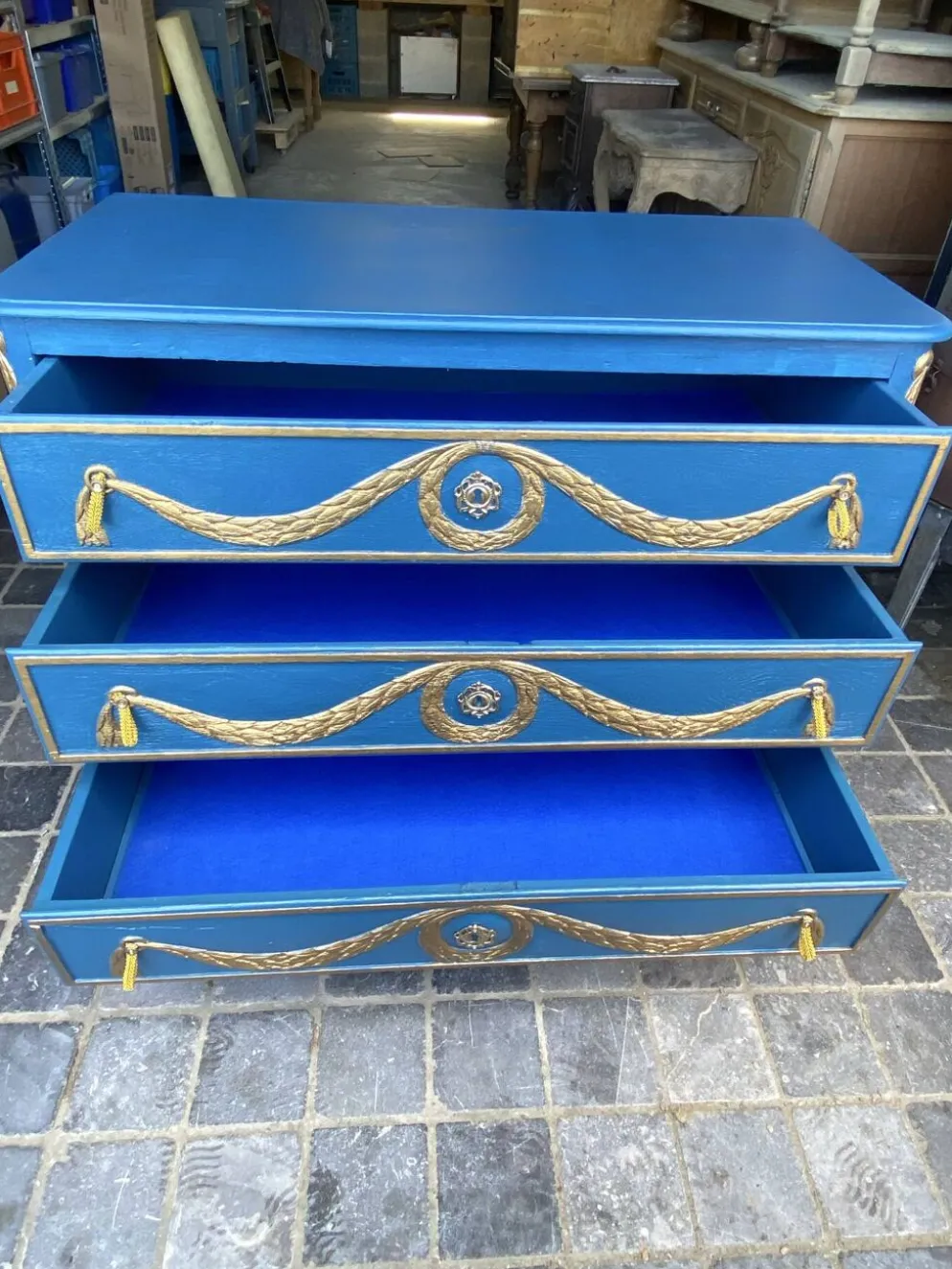 Commode Louis XVI Relookée Bleu Roi et Dorures
