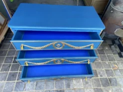 Commode Louis XVI Relookée Bleu Roi et Dorures