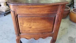 Commode louis xv 2 tiroirs en chene clair du xviii ème siecle ref je