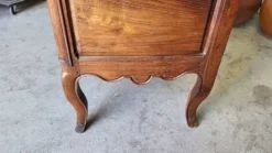 Commode louis xv 2 tiroirs en chene clair du xviii ème siecle ref je