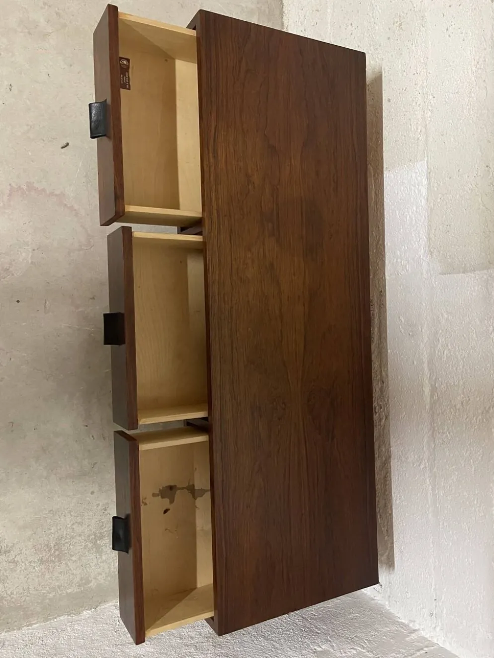 Commode / meuble d’entrée scandinave suédois Ateljé Glas & Trä – GT 6890 –