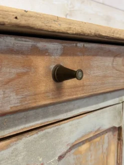 Commode parisienne patinée