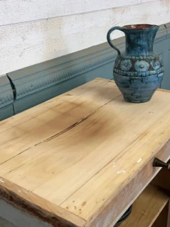 Commode parisienne patinée