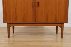 Commode petite de style mid-century par Børge Mogensen pour Søborg Møbelfabrik, Danemark, années 1960.