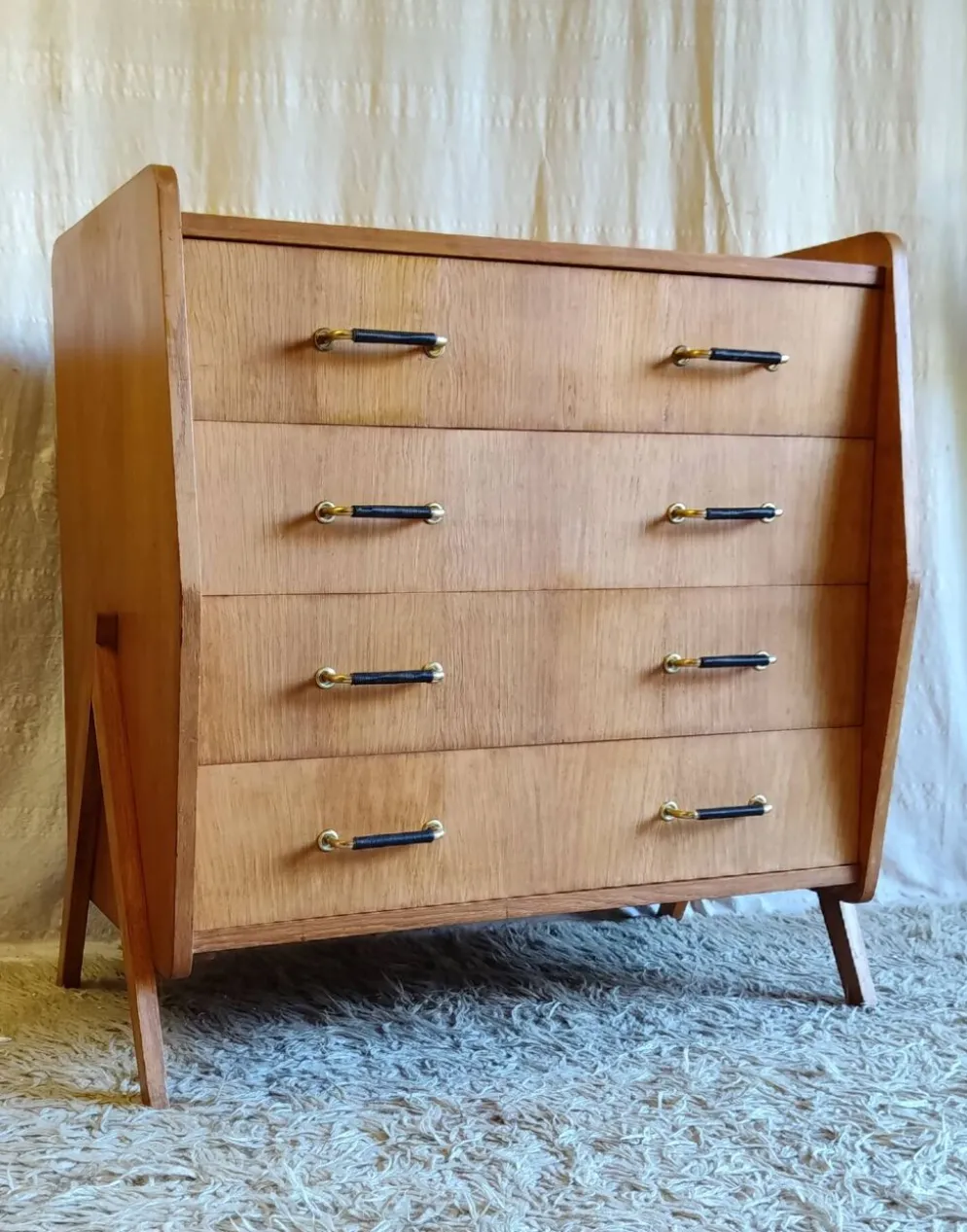 Commode pieds compas en bois - années 50/60