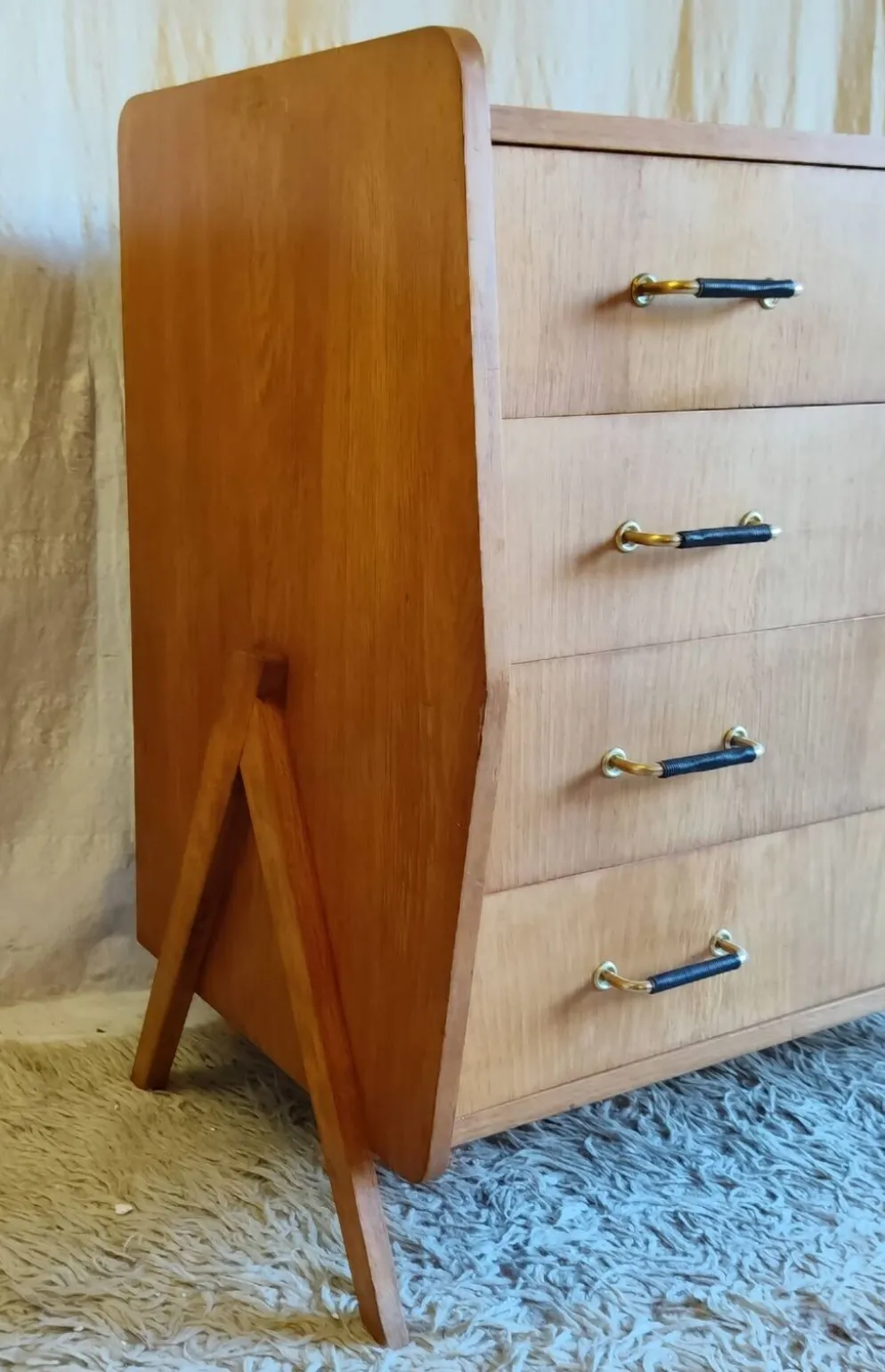 Commode pieds compas en bois - années 50/60
