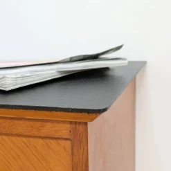 Commode poignées bakélite rouge