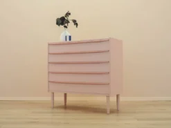Commode rose danoise des années 1970, quatre tiroirs, placage de teck.