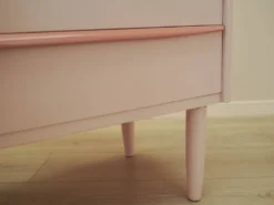 Commode rose danoise des années 1970, quatre tiroirs, placage de teck.