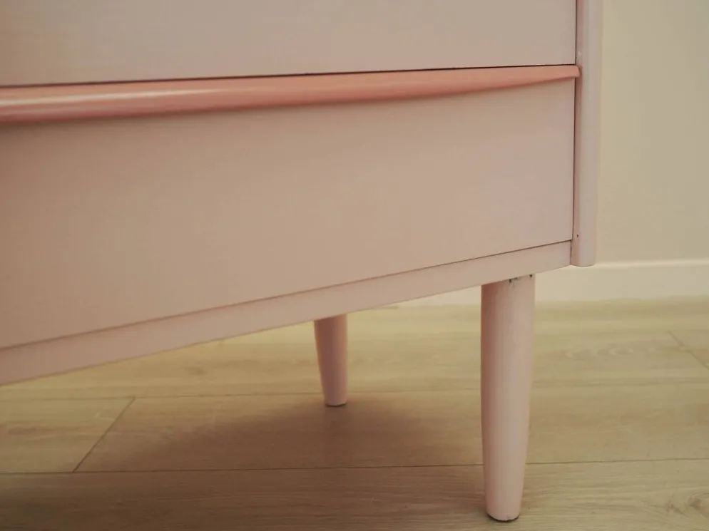Commode rose danoise des années 1970, quatre tiroirs, placage de teck.