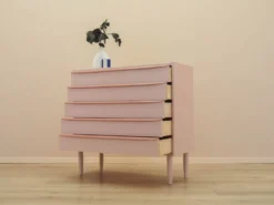 Commode rose danoise des années 1970, quatre tiroirs, placage de teck.