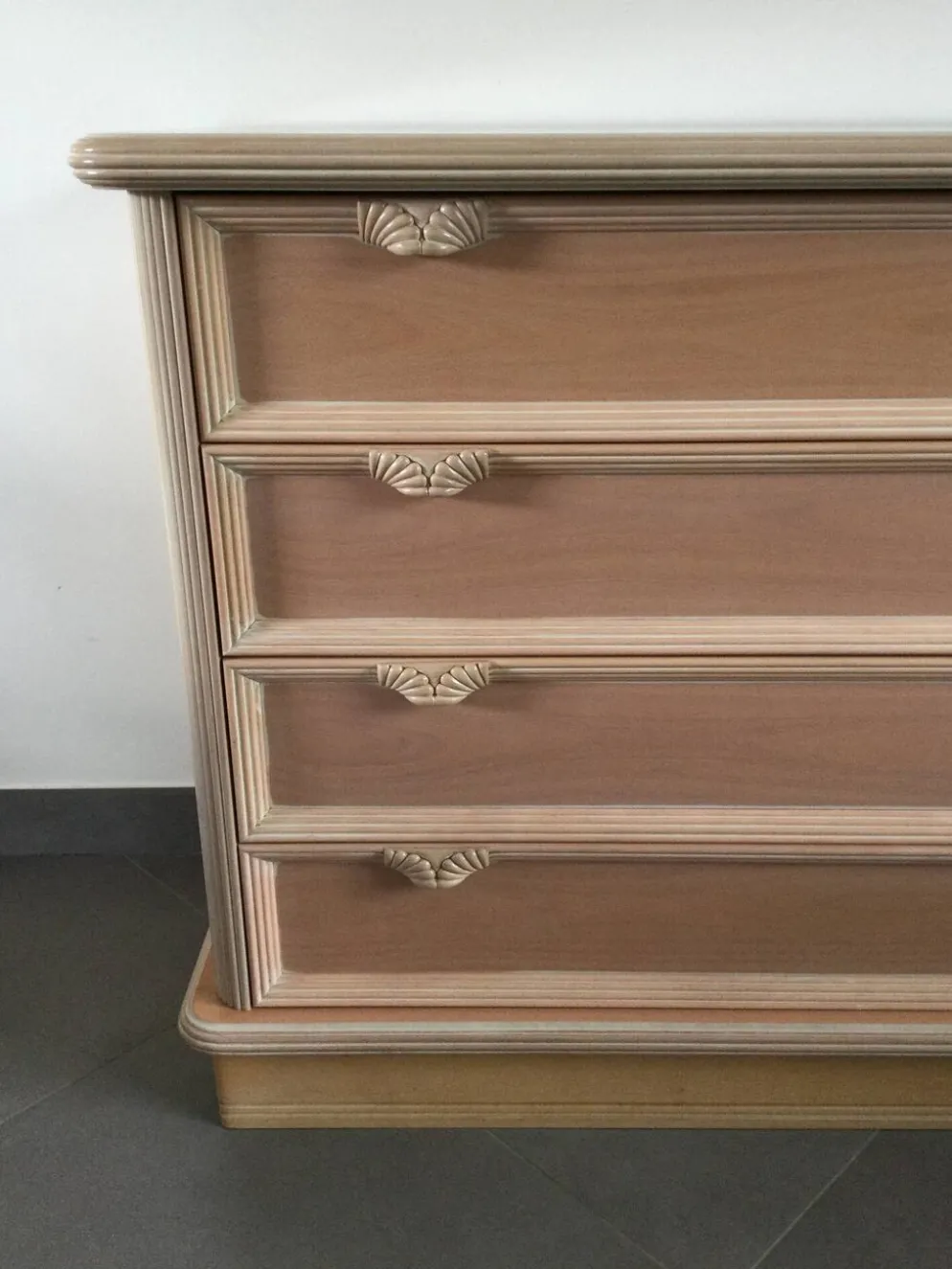 Commode Rose Quatre Tiroirs
