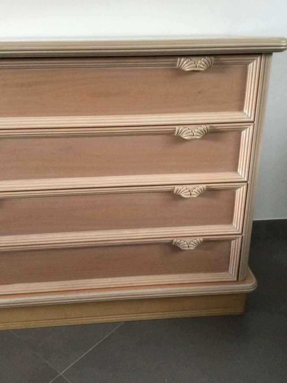 Commode Rose Quatre Tiroirs