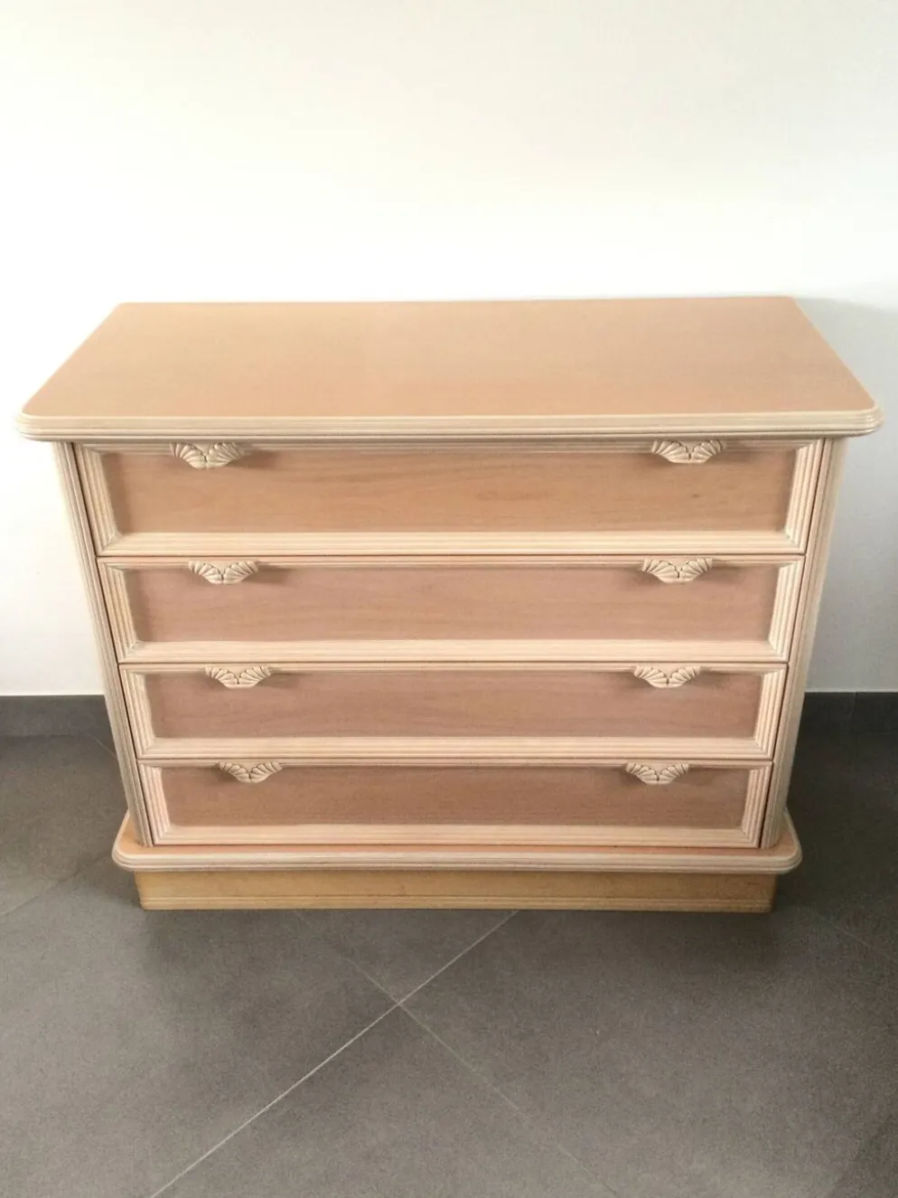 Commode Rose Quatre Tiroirs