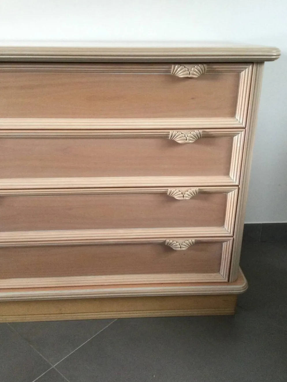 Commode Rose Quatre Tiroirs
