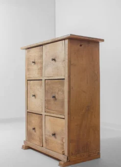 Commode rustique d'art populaire, France années 1900