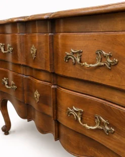 Commode sauteuse Arbalète époque Louis XV