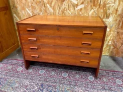 Commode scandinave en teck vintage années 60