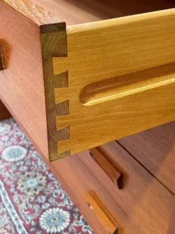 Commode scandinave en teck vintage années 60