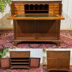 Commode secrétaire anglaise 19ème en acajou