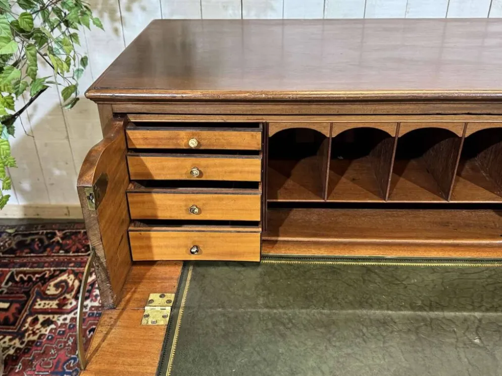 Commode secrétaire anglaise 19ème en acajou