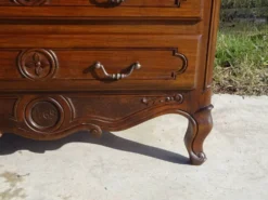 Commode, secrétaire, bibliothèque: meuble 3 en 1