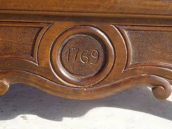 Commode, secrétaire, bibliothèque: meuble 3 en 1